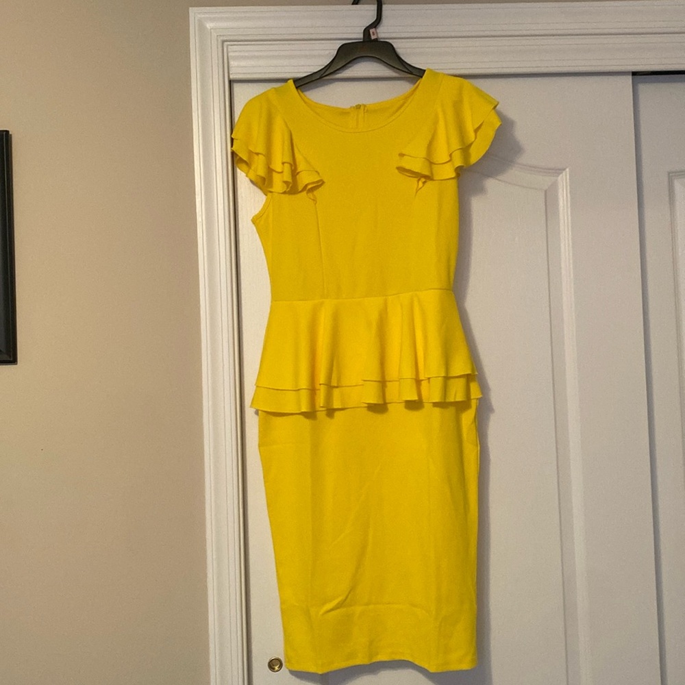 Cute summer yellow dress with peplum- size medium